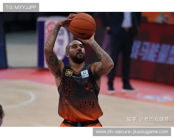 CBA教练组加强防守轮转与协防，提升球队综合实力