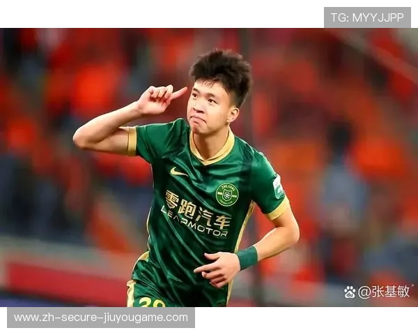 国足两将不可或缺，王钰栋“无球进”背后的关键因素